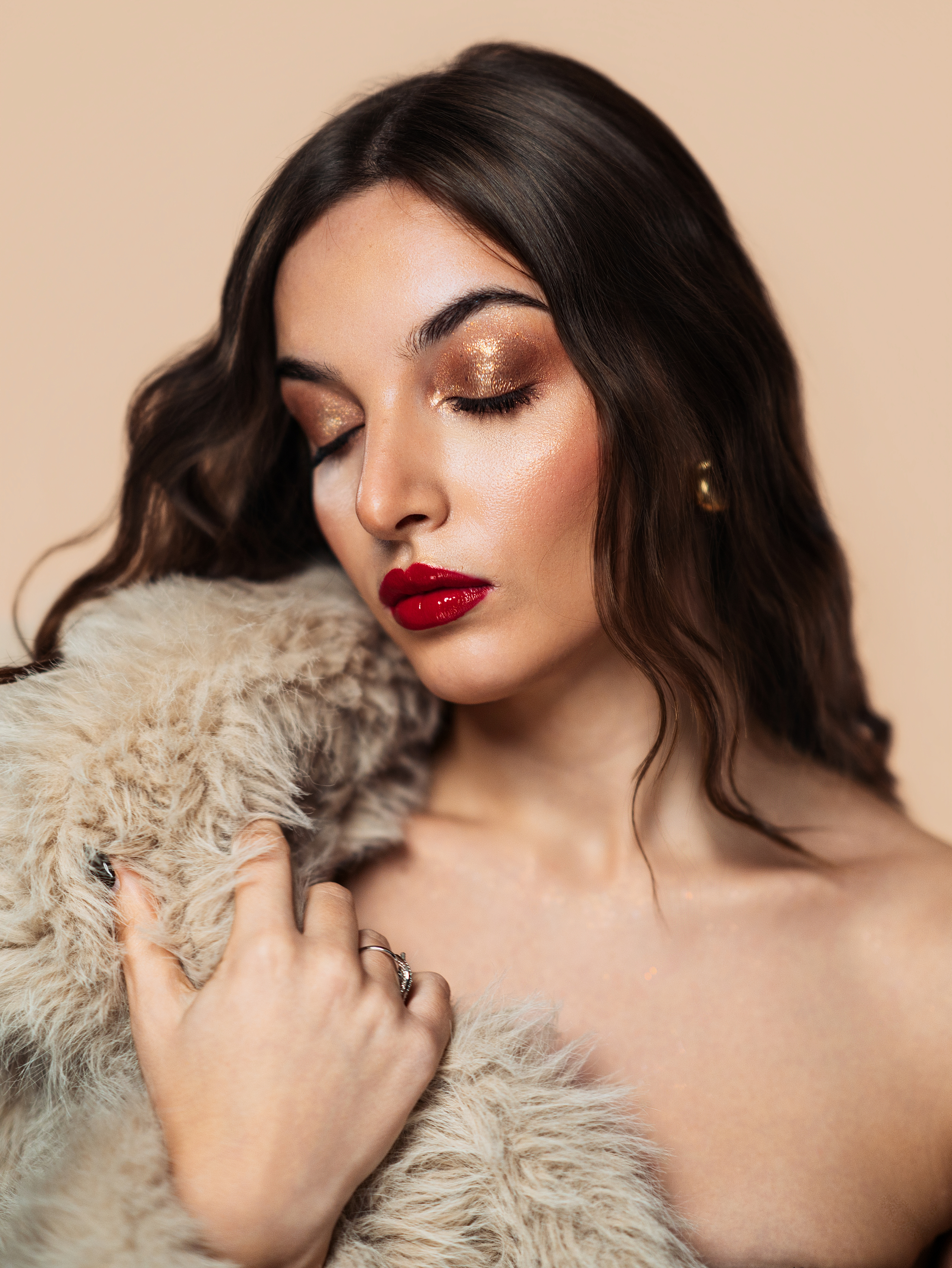 Romina Caushi — Chiusura